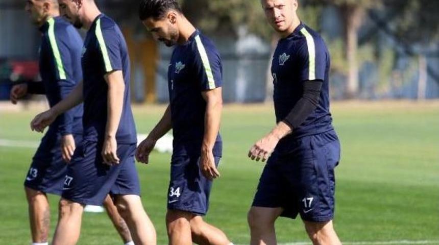 Akhisarspor'da &Uuml;st &Uuml;ste Alınan 2 Galibiyet Motivasyonu Y&uuml;kseltti