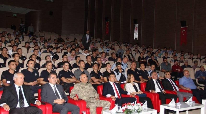 Polis Ve Jandarmaya "başarı Ve Mutluluk" Semineri