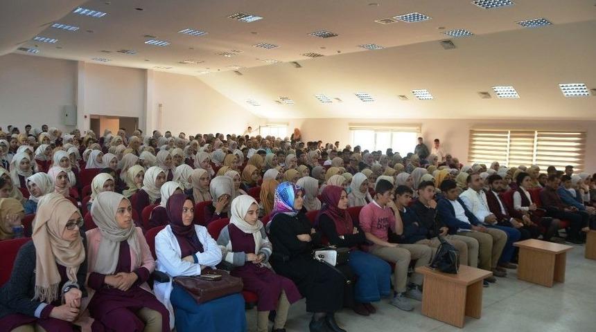 Dilovası’nda Öğrencilere ’sağlıklı Beslenme’ Konferansı