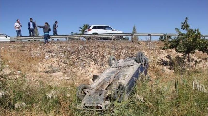 Şanlıurfa'da Otomobil Devrildi: 4 Yaralı
