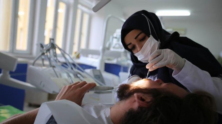 C&uuml; Diş Hekimliği Fak&uuml;ltesi Uzman Yetiştirecek