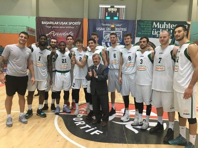 Uşak Kurtuluş Ve Demokrasi Şehitler Kupası Basketbol Turnuvası