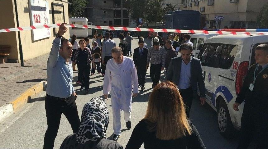 Okmeydanı Eğitim Ve Araştırma Hastanesinde Bomba Paniği