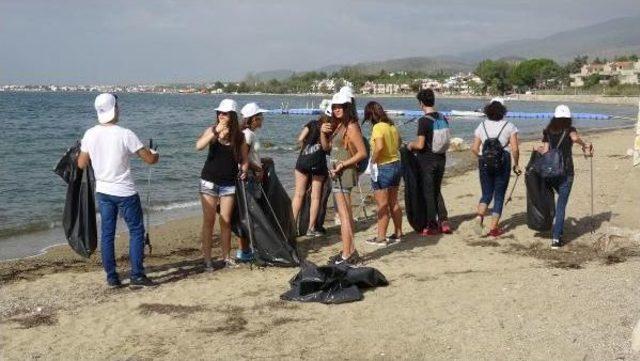 Liselilerden Edremit Sahillerinde Temizlik 3
