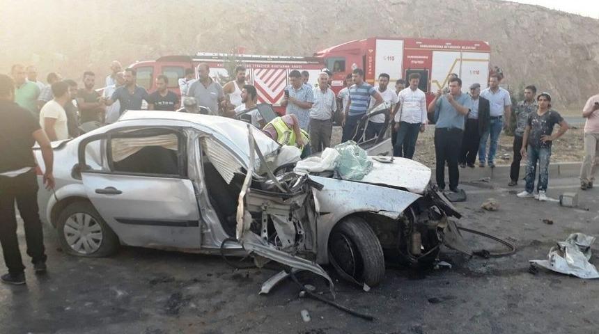 Hurdaya D&ouml;nen Otomobilden Sağ &Ccedil;ıktı