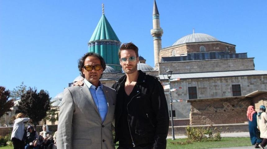 ‘islamofobi’ Filminin Hollywood Oyuncusu Ve Yapımcısı Konya’da