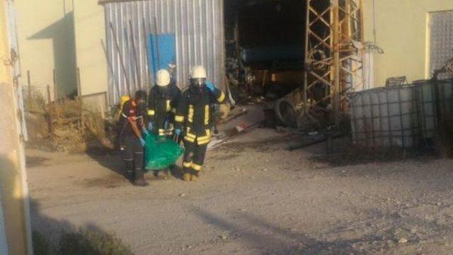 Amonyak Tankında Bakım Yapan Teknisyen Zehirlenerek Öldü