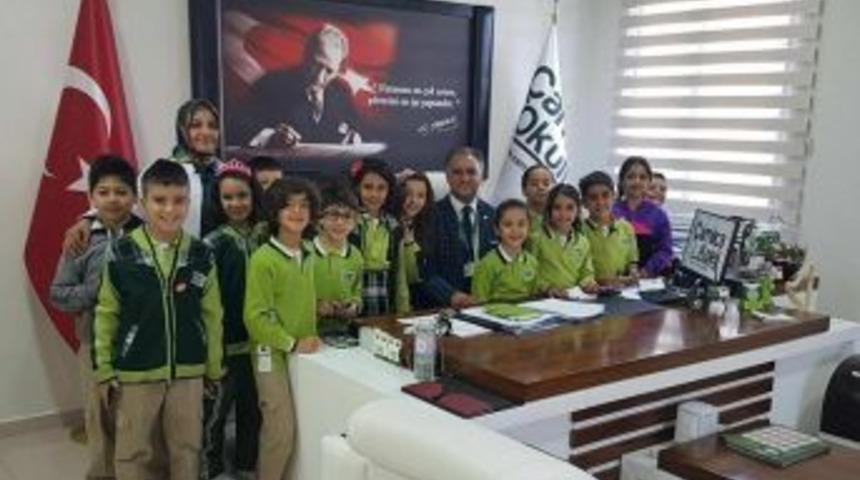 &Ccedil;amlıca Okulu &Ouml;ğrencilerinin Muhabirlik Deneyimi