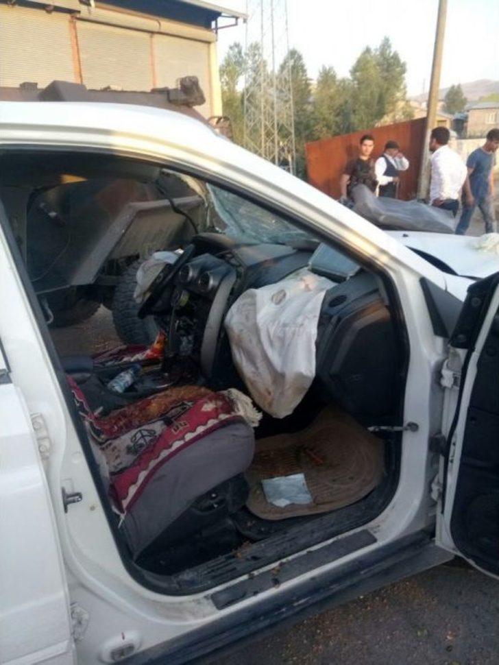 Van’da Trafik Kazası: 4 Yaralı G1