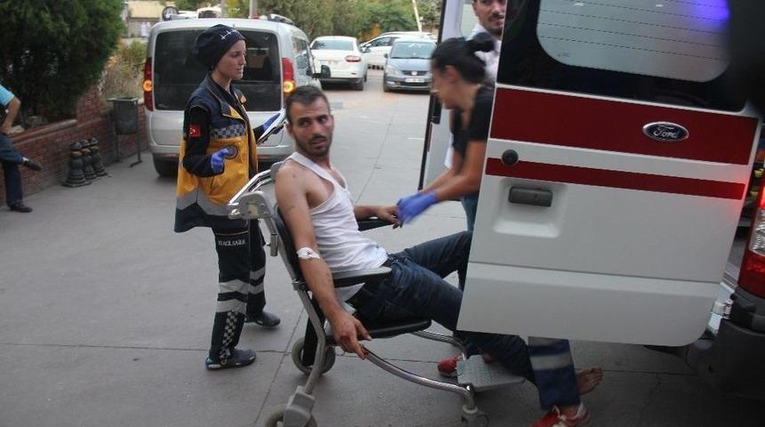 İki Grup Birbirine Girdi 3’ü Bıçakla 6 Kişi Yaralandı