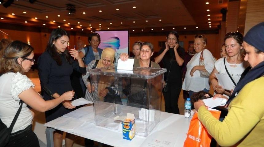 Toros Kadınları Emek Pazarında Demoktarik Se&ccedil;im