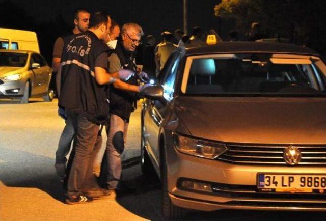 Otomobilin Içinde Öldürülmüş Halde Bulundu 2