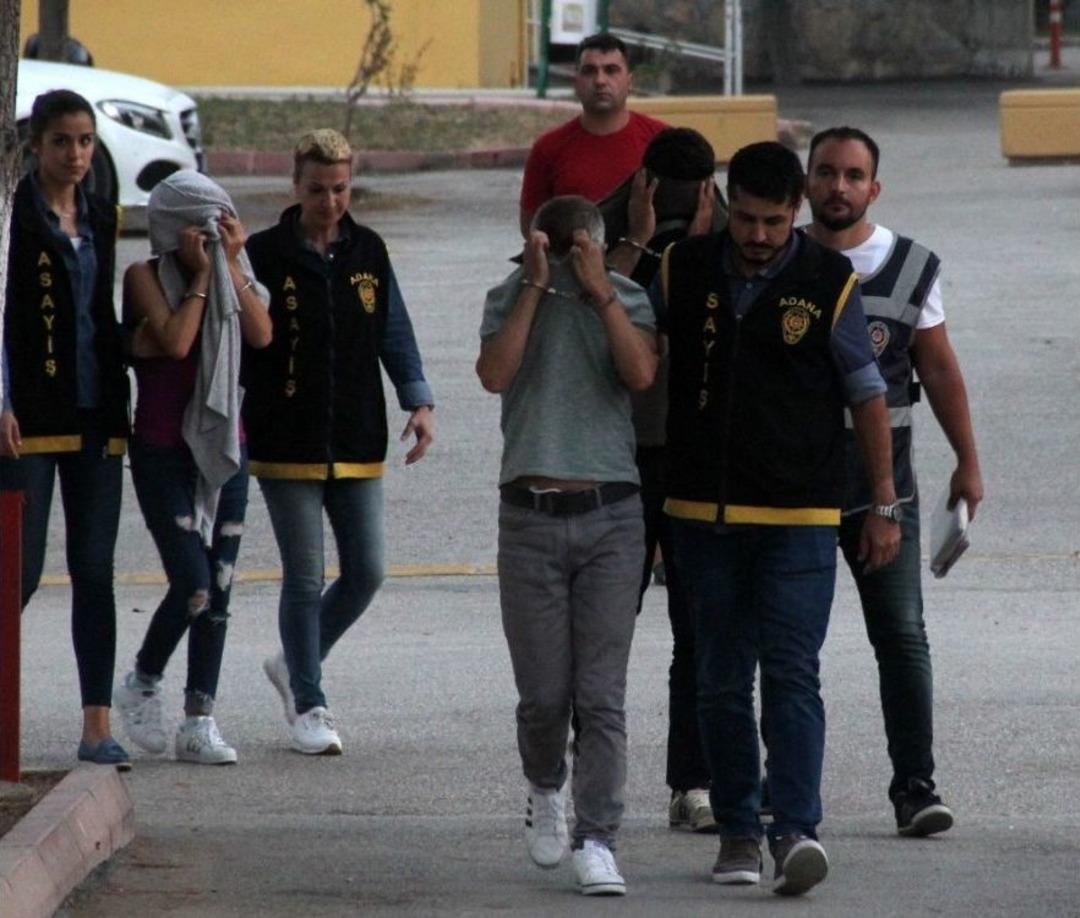Eskort Sitesi Operasyonunda İzdiva&ccedil; Programına Katılan Gen&ccedil;te G&ouml;zaltına Alındı