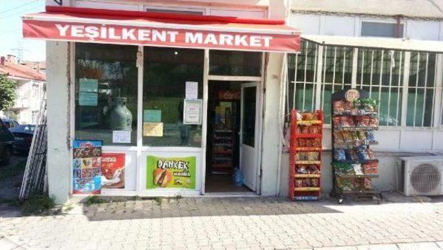 Adapazarı'nda Market Soygunu Kameraya Yansıdı