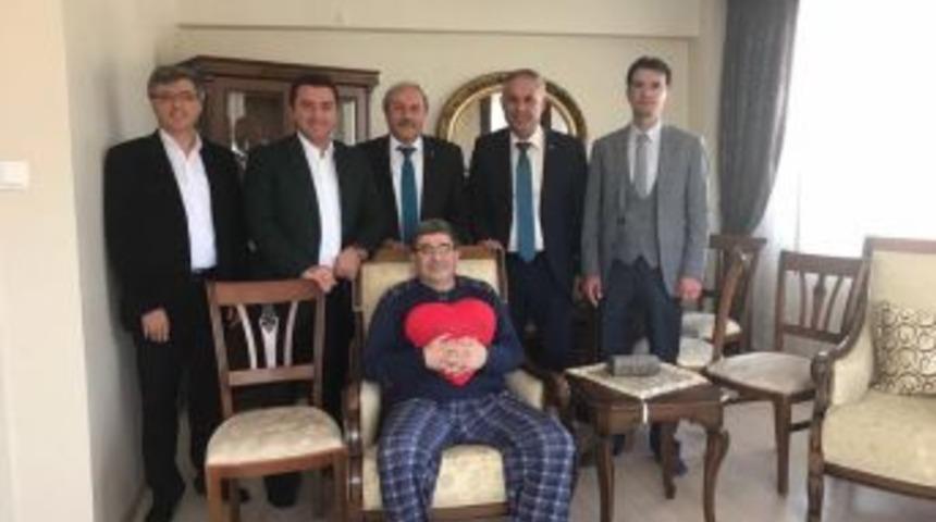 Ak Partili Belediye Başkanlarından Bilecik Belediye Başkan Yardımcısı Nihat Can&rsquo;a Ge&ccedil;miş Olsun Ziyareti