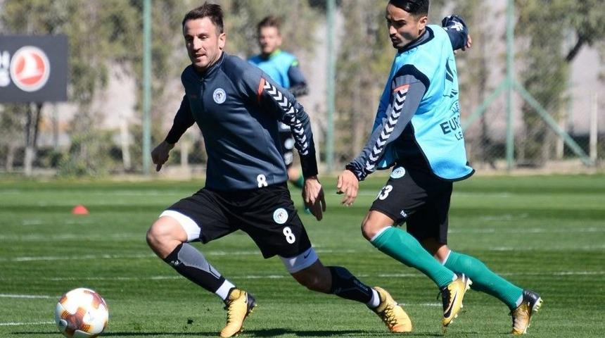 Atiker Konyaspor, Salzburg Maçı Hazırlıklarını Sürdürüyor