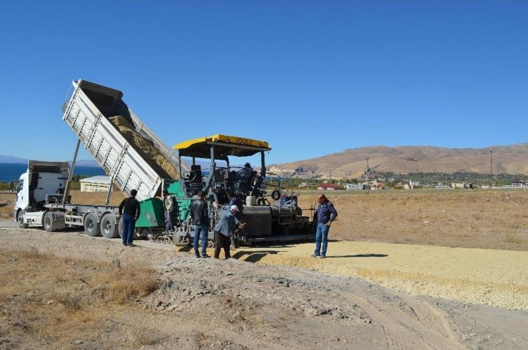 Adilcevaz&rsquo;da K&ouml;ylerin Sorunları &Ccedil;&ouml;z&uuml;l&uuml;yor