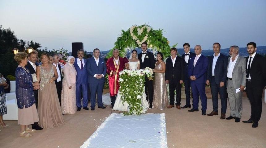 İşadamı Hacıs&uuml;leymanoğlu&rsquo;nun Oğlu D&uuml;nya Evine Girdi