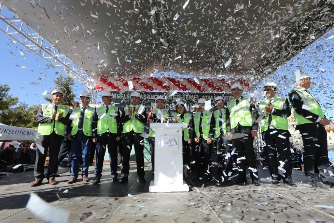 Engelsiz Yaşam Merkezinin Temelini Başbakan Yardımcısı Mehmet Şimşek Attı