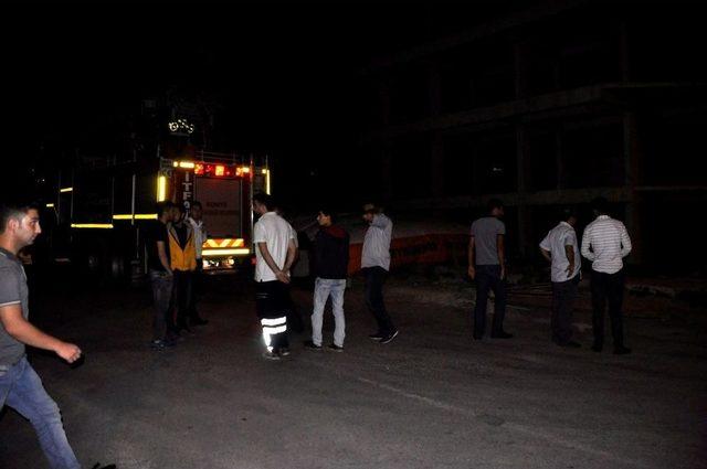 İntihar Girişiminde Bulunan Genci Polis Engelledi 1