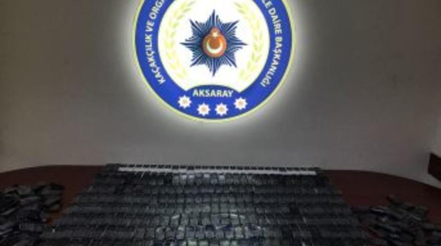 Otomobilin Yakıt Deposundan 500 Adet Ka&ccedil;ak Telefon &Ccedil;ıktı