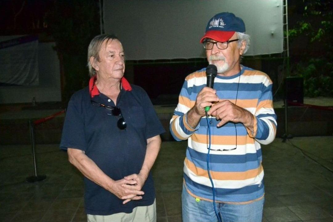 Yeşil&ccedil;am&rsquo;ın &Uuml;nl&uuml; Y&ouml;netmeni Tun&ccedil; Başaran Kendi Y&ouml;nettiği Filmin Hikayesini Anlattı