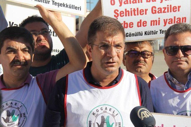 Stk&rsquo;lar Fet&ouml; Davasına Dikkat &Ccedil;ekmek İ&ccedil;in Eylem Yaptı 3