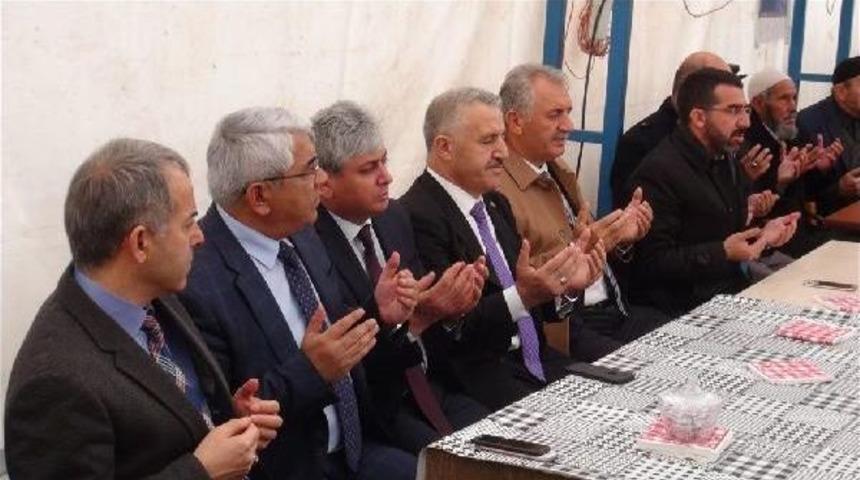 Bak&uuml;-Tiflis-Kars Demiryolu Hattında, Ilk Tren Seferi 30 Ekim'de