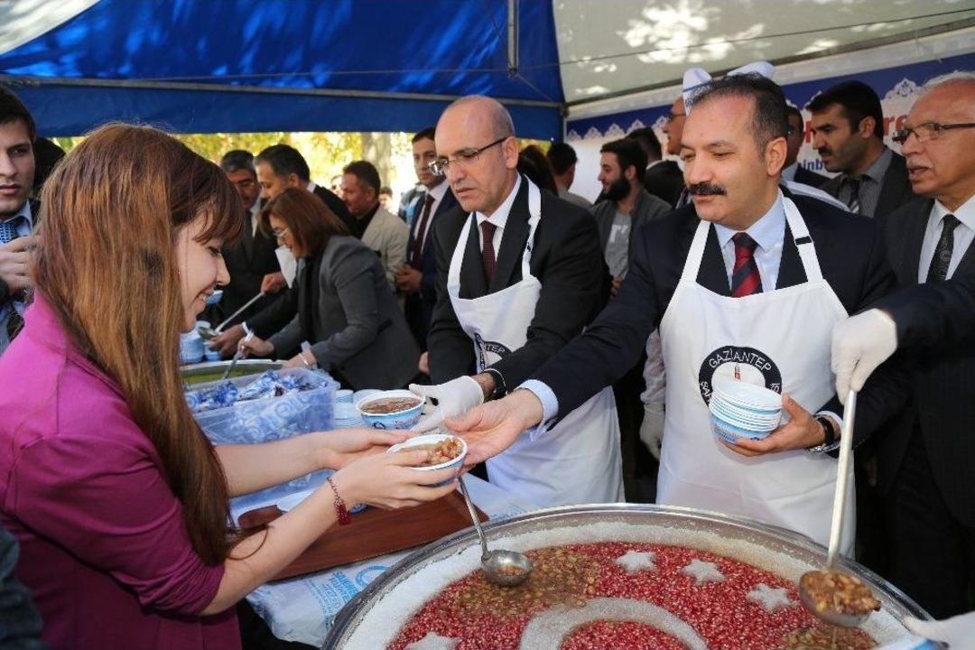 Gaziantep &Uuml;niversitesinde Akademik Yıl A&ccedil;ılışı