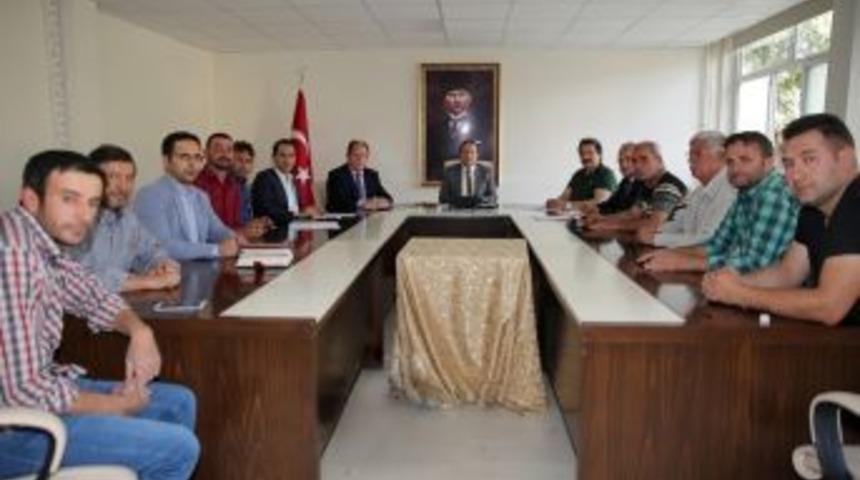 Vali Pehlivan, Doğal Taş Sekt&ouml;r&uuml;nde Faaliyet G&ouml;steren İşletme Sahipleriyle Bir Araya Geldi