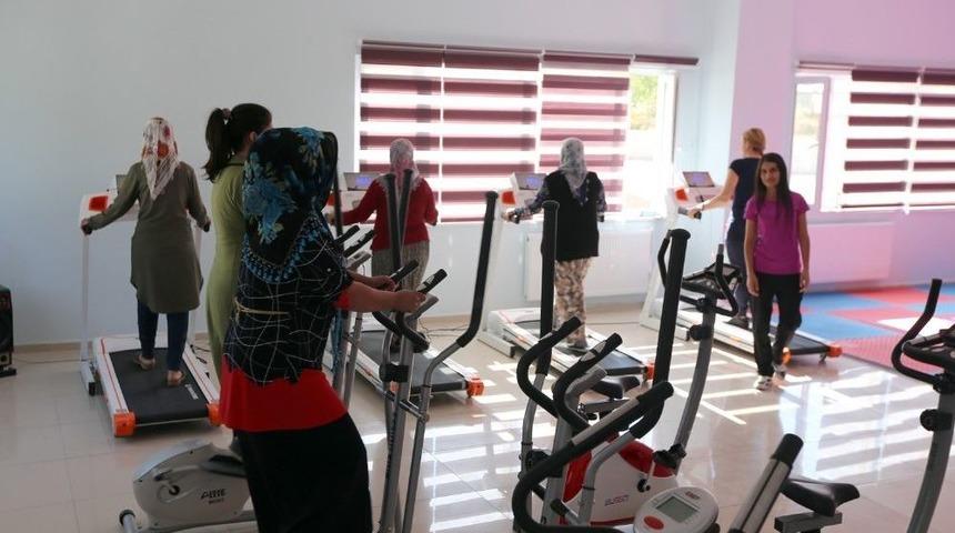 G&uuml;rpınarlı Kadınlara &Uuml;cretsiz Spor İmkanı