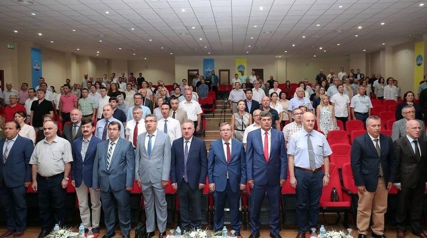 Tü’de Kalite Ve Strateji Konuşuldu