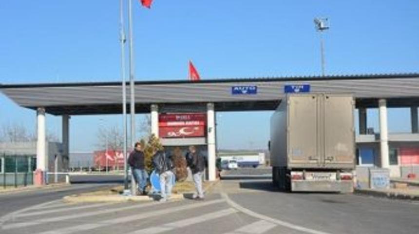 Yunanistan G&uuml;mr&uuml;ğ&uuml;ndeki Grev Sona Erdi