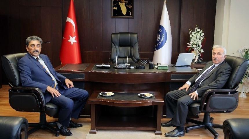 Vali Kam&ccedil;ı Kyk Ve M&uuml;himmat B&ouml;lge Komutanlığını Ziyaret Etti