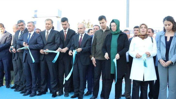 Milletvekili Abdulkadir Yüksel’in İsmi Gaziantep’te Parkta Yaşatılıyor G5