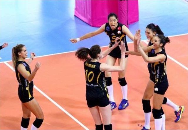 Sultanlar Ligi'nin Açılış Maçında Kazanan Vakıfbank