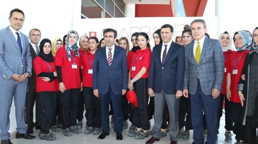 Diyarbakır&rsquo;da Seyislik Kursunu Bitirenlerin İşi Hazır