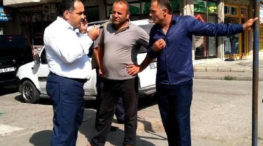 Ak Parti İl&ccedil;e Başkanı: Partimin &Ouml;n&uuml;ne Fındık D&ouml;km&uuml;şler Gelin Temizleyin