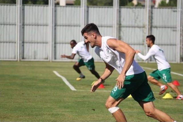 Bursaspor'da Batalla Antrenmana Çıkmadı