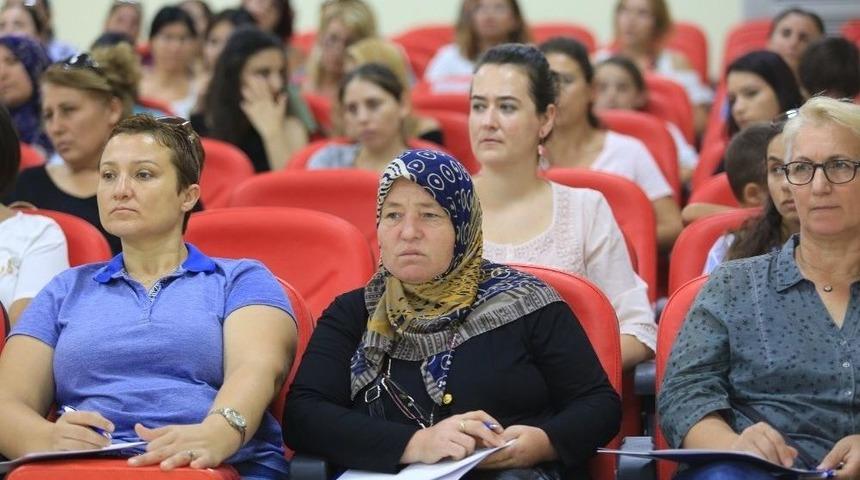 Gaziemir Belediyesi &rsquo;&uuml;retici Kadın Kooperatifi&rsquo; Kuruyor