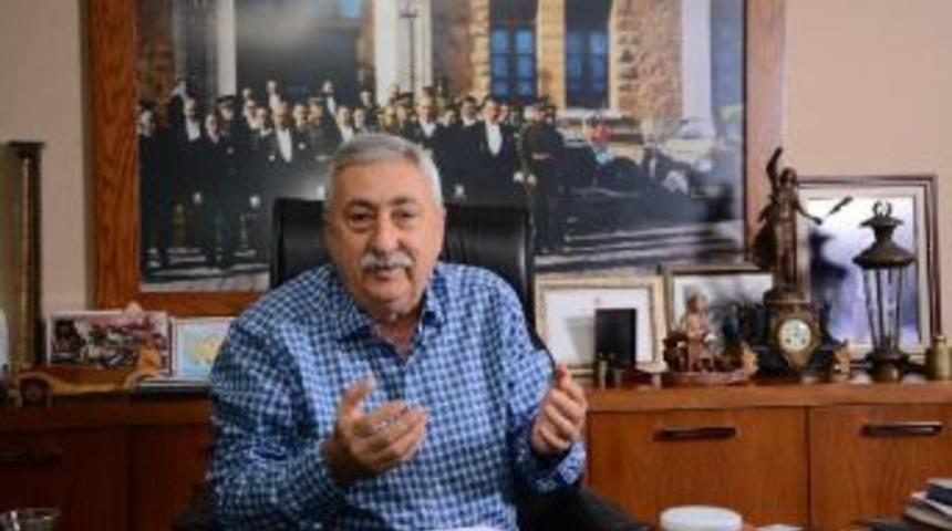 Tesk Başkanı Paland&ouml;ken: İşi Bozulan Esnafa Bir Darbe De Bankalar Vuruyor