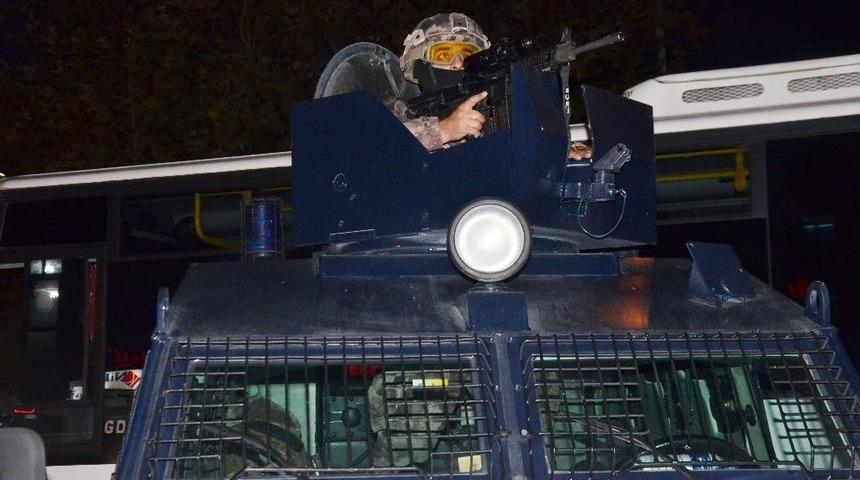 Bursa&rsquo;da Uyuşturucu Operasyonu: 9 G&ouml;zaltı