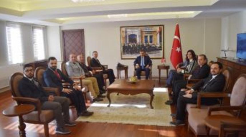 G&uuml;rkan: "birlikte Hizmet &Uuml;retiyoruz"