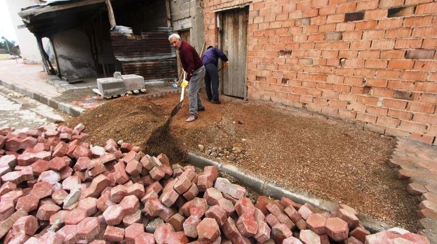 Belediye &Ccedil;alışmaları D&ouml;rt Koldan Devam Ediyor