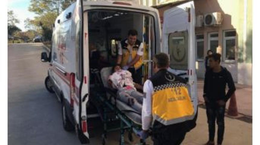 7 Aydır Birlikte Yaşadığı Kadını Bı&ccedil;akladı