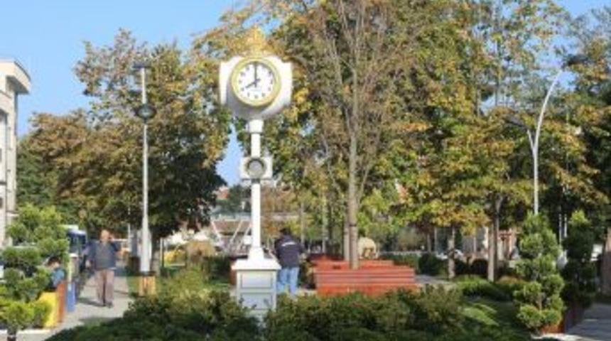 İpek Yolu Belediyeler Birliği&rsquo;nden Sapanca&rsquo;ya Hediye