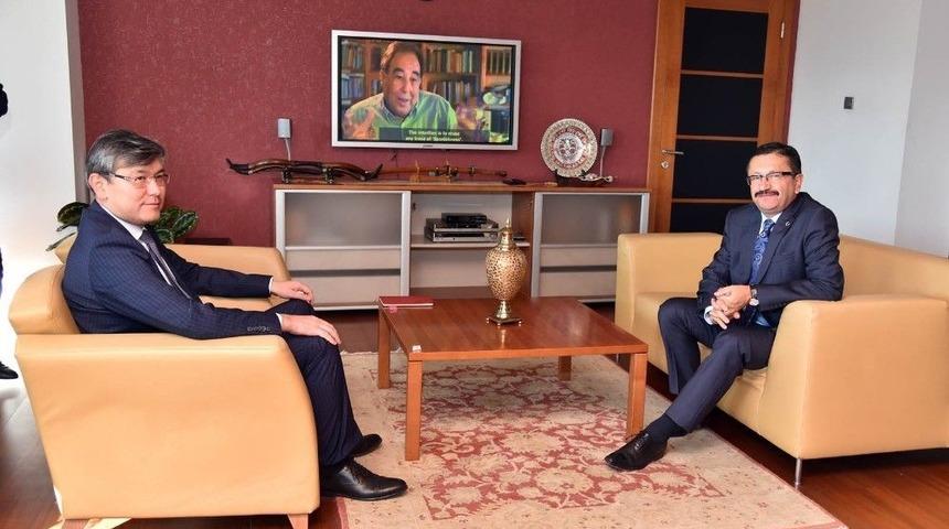 Başkan Tiryaki Kazakistan&rsquo;ın Ankara B&uuml;y&uuml;kel&ccedil;isi İle G&ouml;r&uuml;şt&uuml;