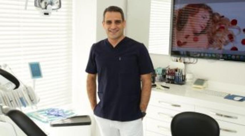 Eksik Olan Dişleri &lsquo;implant&rsquo; İle Tamamlayın