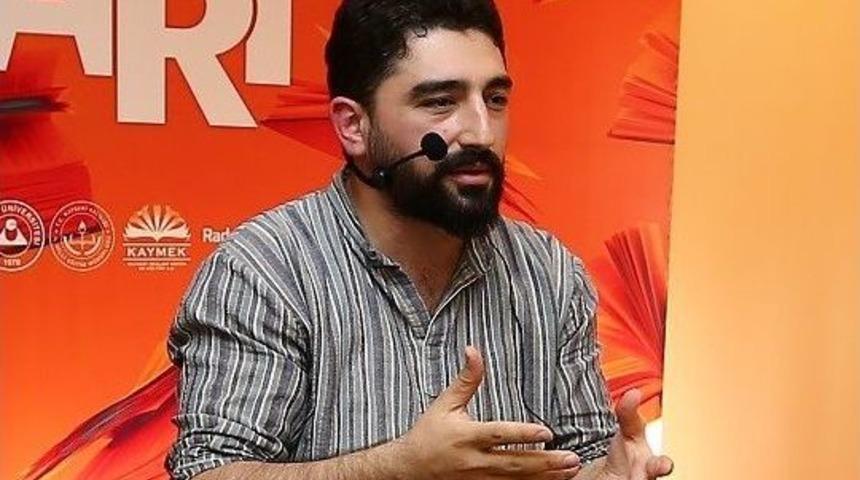 Kitap Fuarı&rsquo;na Katılan Yazarlar, Fuarla İlgili Değerlendirmelerde Bulundu