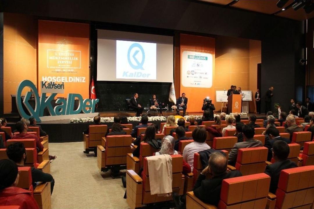 T&uuml;rkiye&rsquo;de İlk Kez Askeri Bir Kurum Kalite Hareketine Katıldı